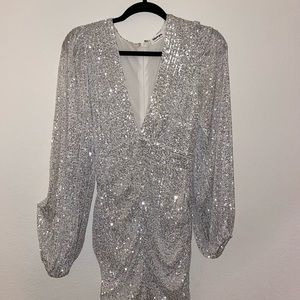 RHYLEE MINI DRESS - LONG SLEEVE RUCHED DRESS IN SILVER SEQUIN